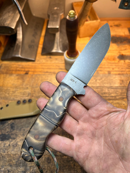 Camp Knife / AEB-L Stainless / Camo